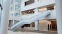 Gibbs Cancer Center – VisionInk printed, bent and flat staircase and balustrade glass.